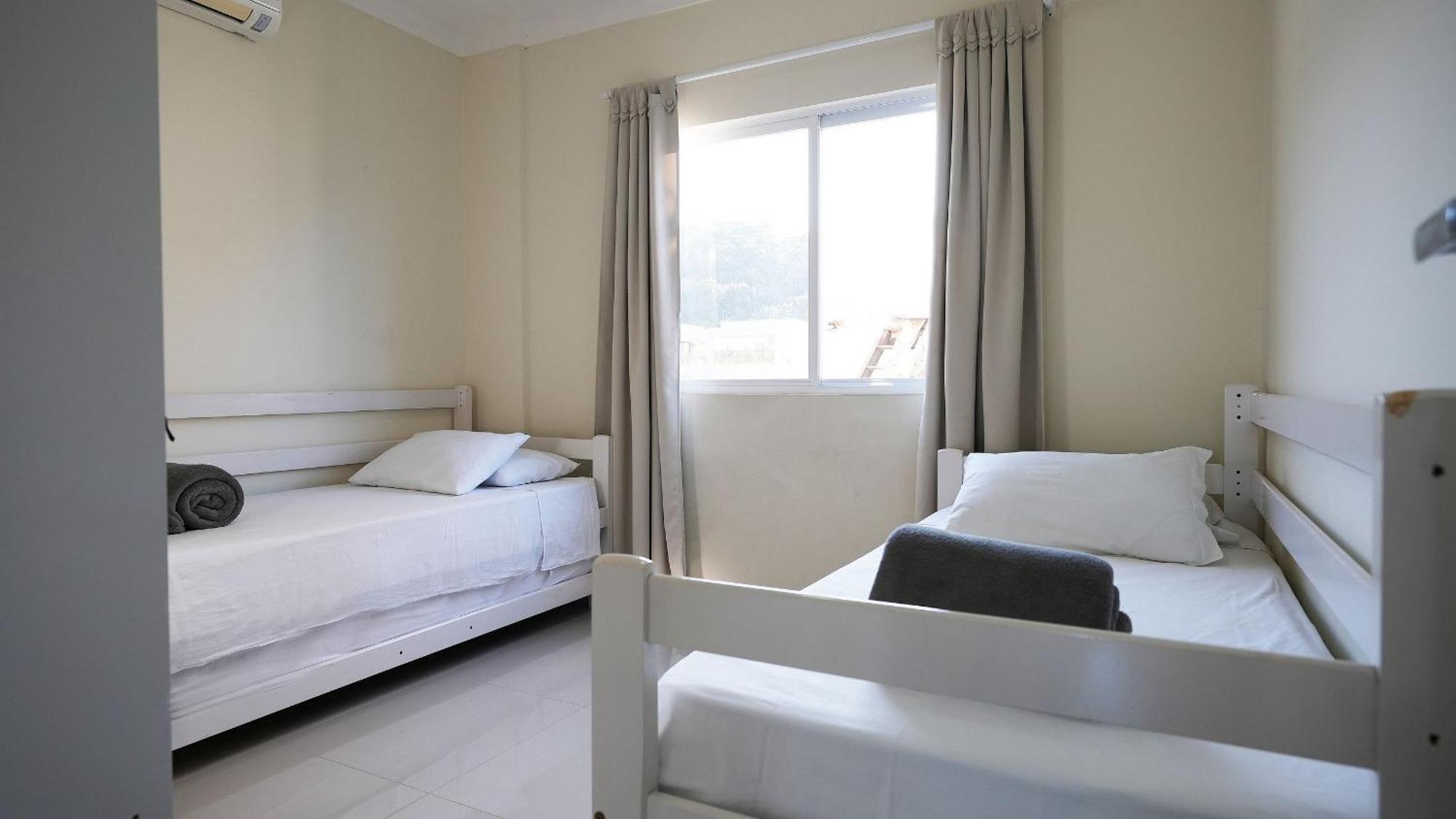 Edificio Costa Mar - Centro De Bombinhas Apartment Екстериор снимка